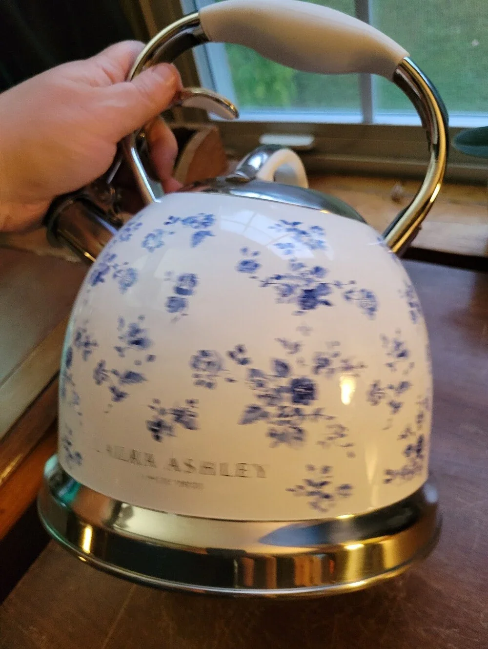 Laura Ashley China Rose Whistling Tea Kettle 10 Cup Stainless Steel Stovetop